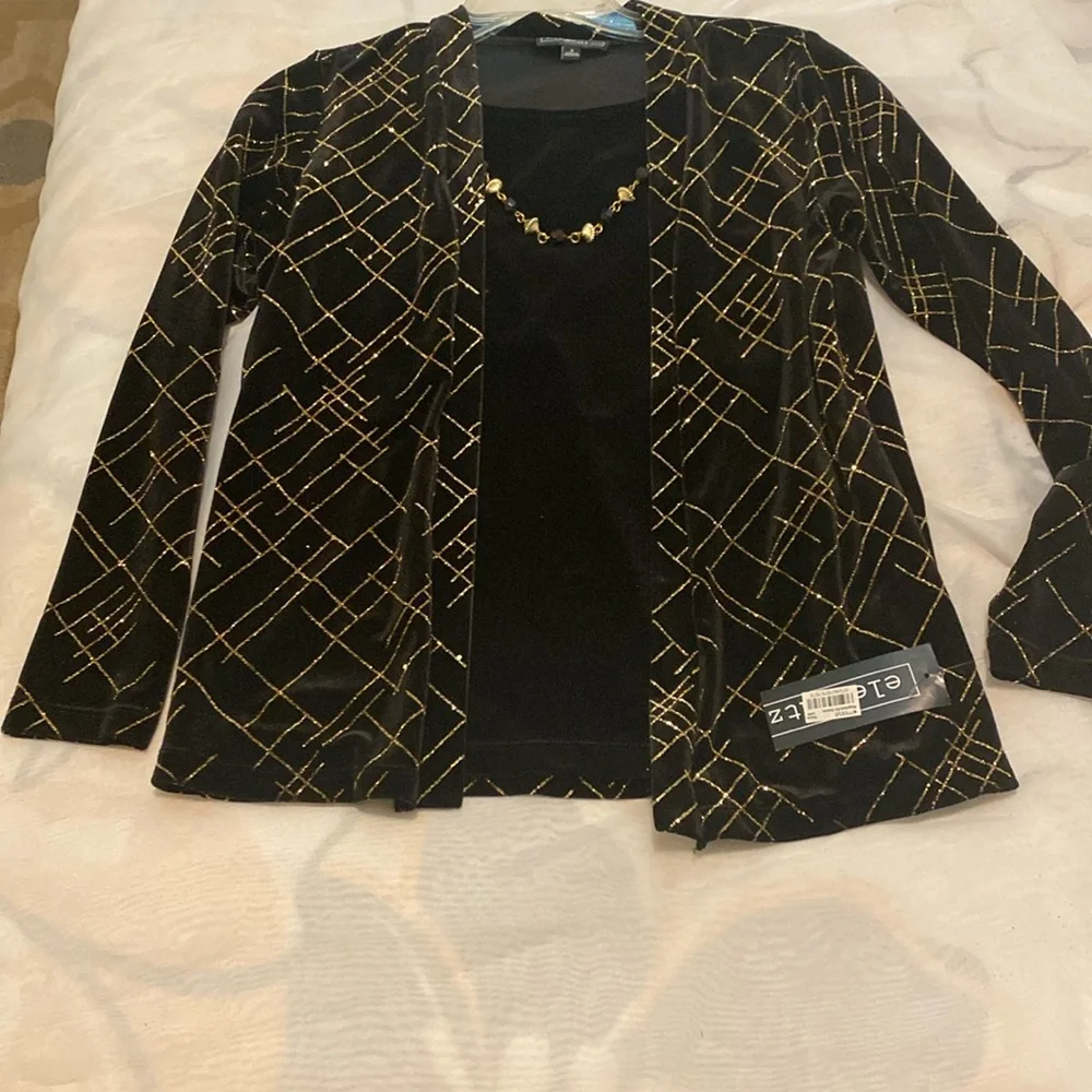 Ladies - Picture 1 of 1